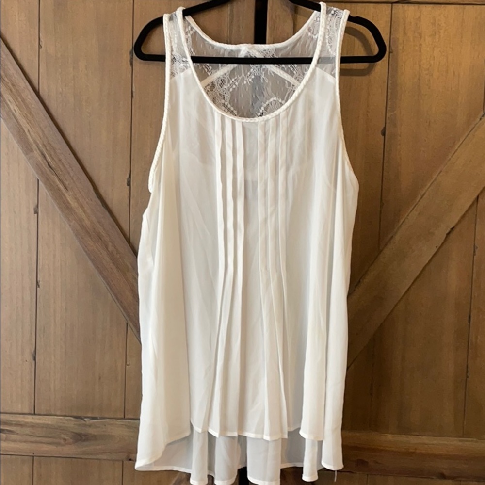 White tank